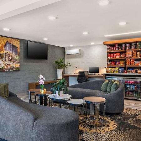Best Western Atlanta-Marietta Ballpark Hotel Waterford Bagian luar foto