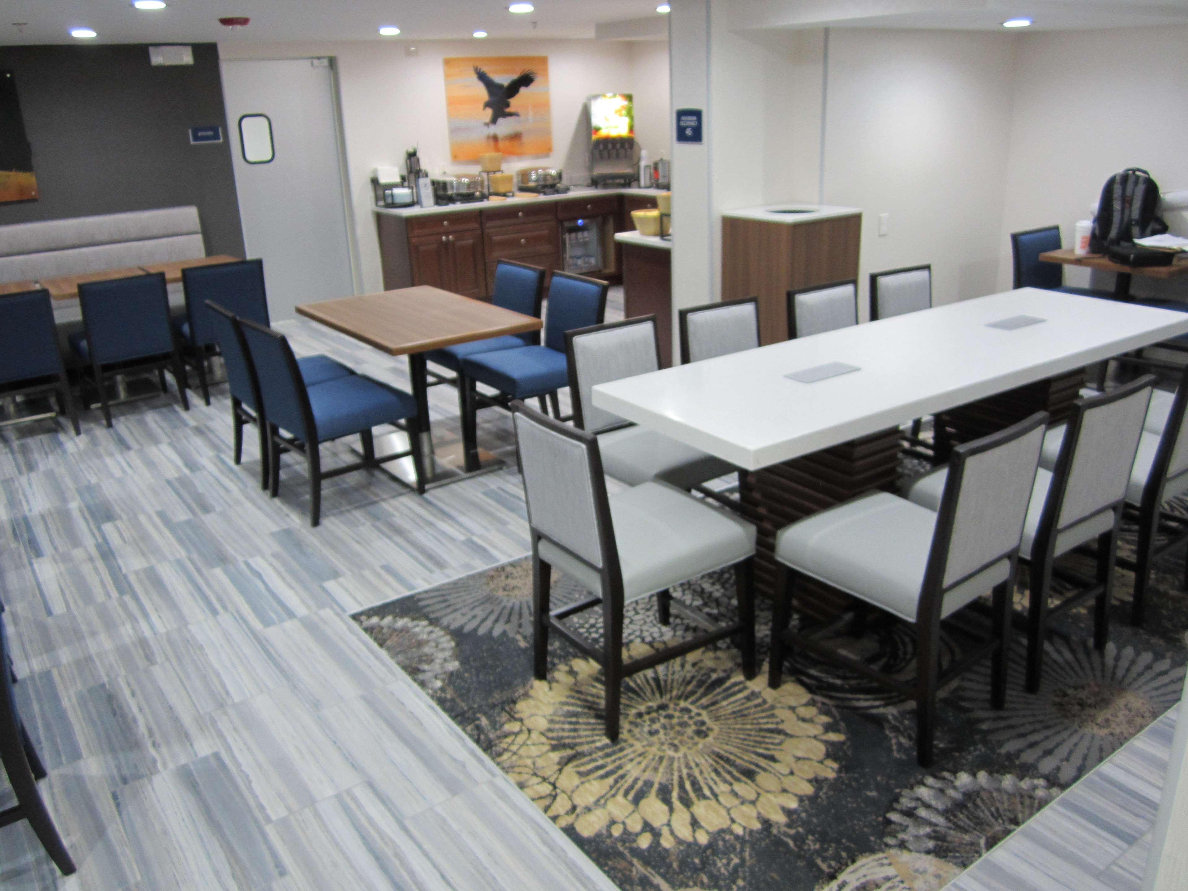 Best Western Atlanta-Marietta Ballpark Hotel Waterford Bagian luar foto