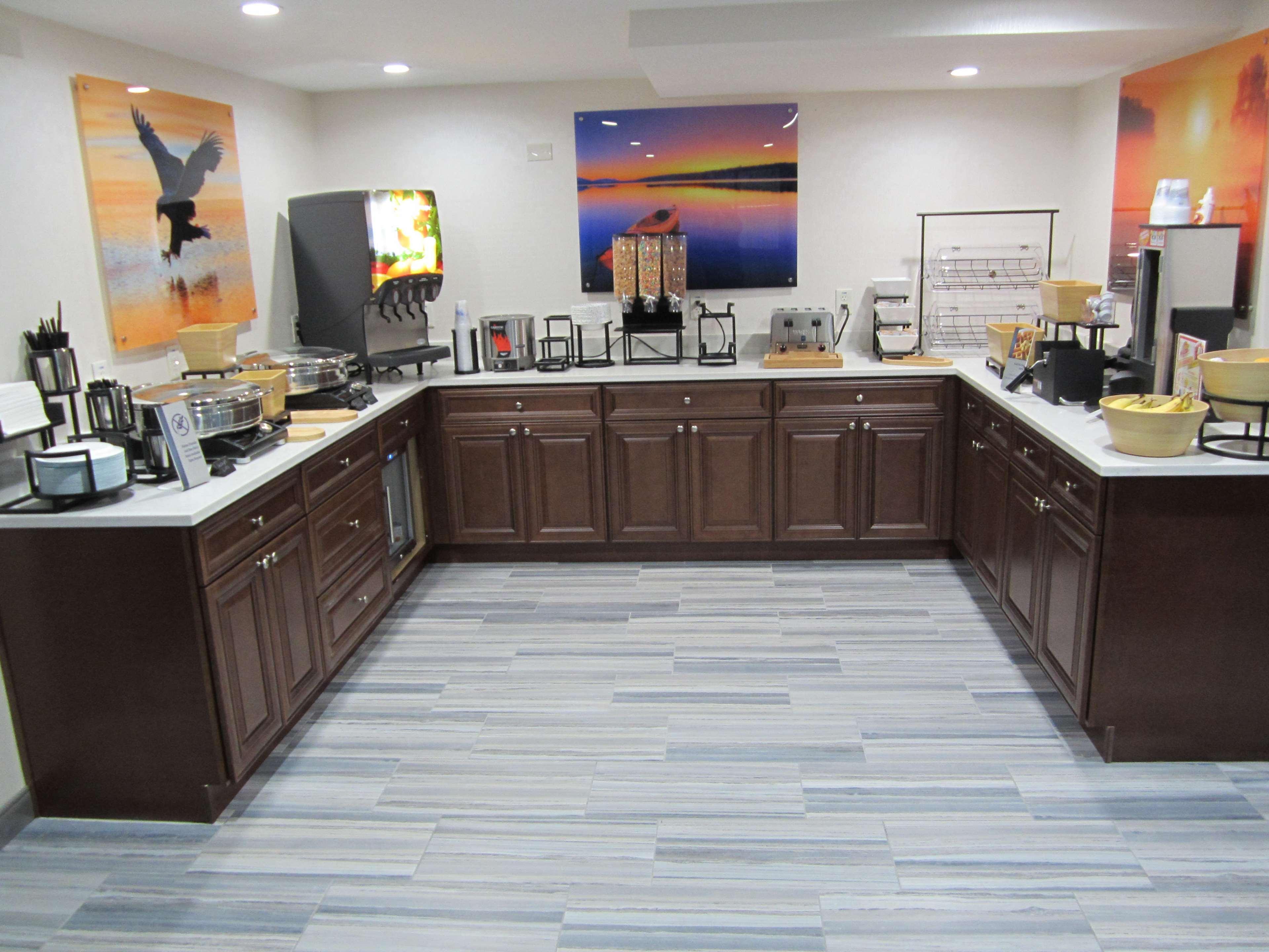 Best Western Atlanta-Marietta Ballpark Hotel Waterford Bagian luar foto