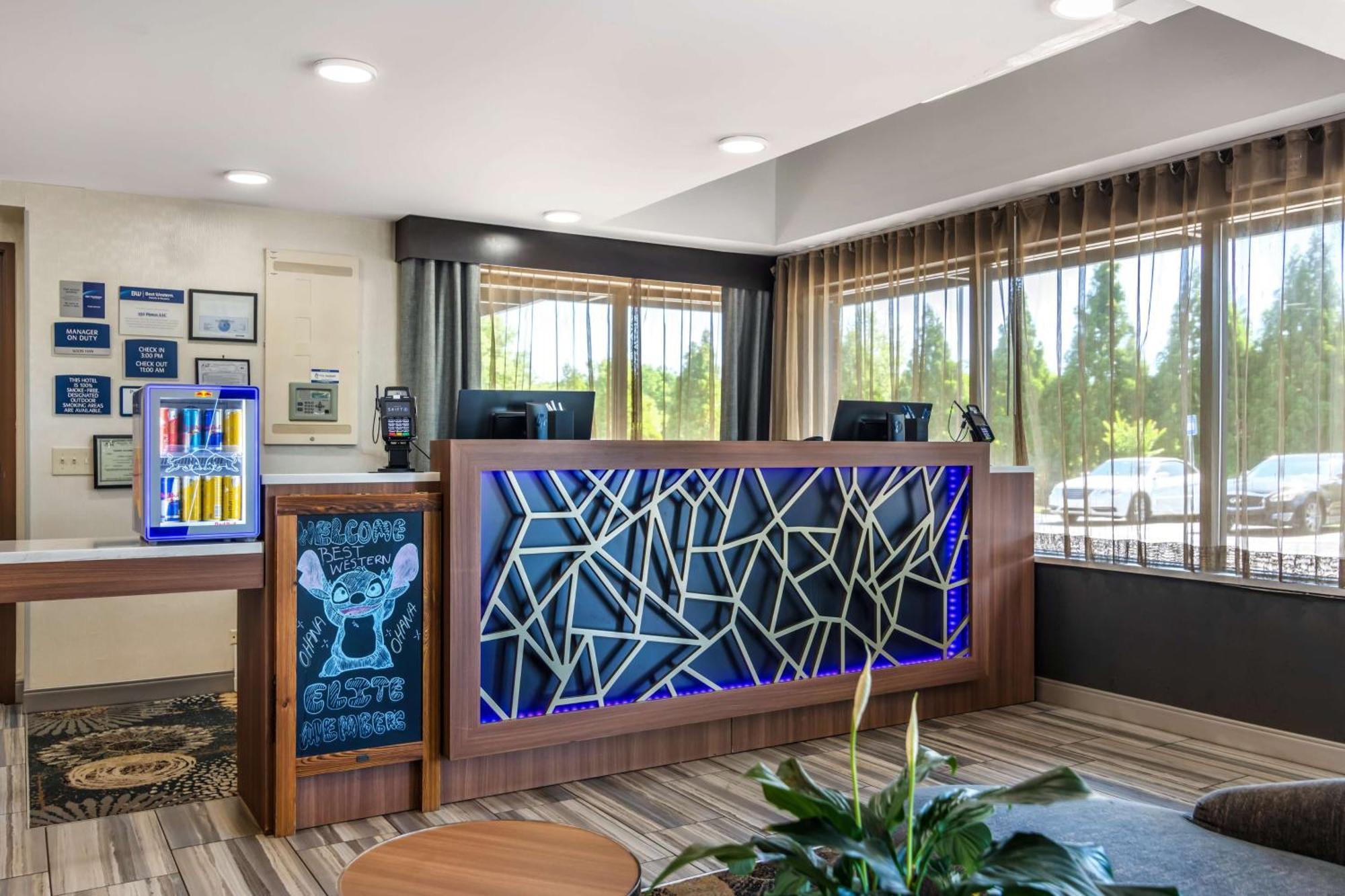 Best Western Atlanta-Marietta Ballpark Hotel Waterford Bagian luar foto